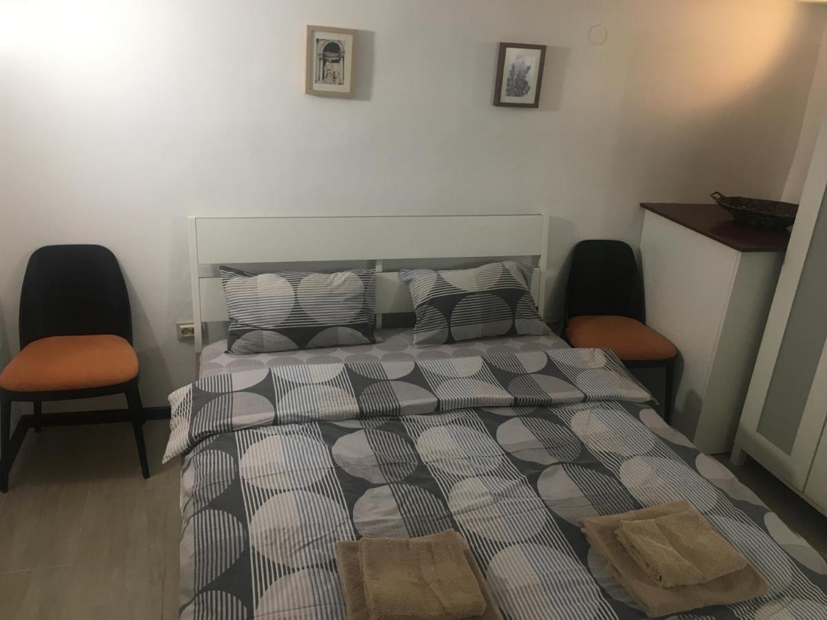 فندق Sofia Family House - Free Parking المظهر الخارجي الصورة